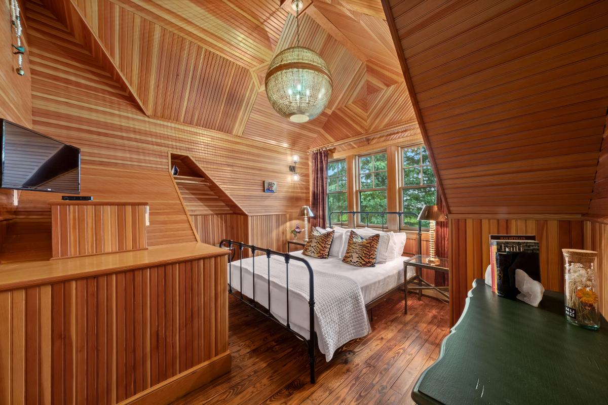 Hotel Mountain Brook Great Northern Catskills of Greene County